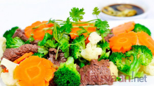 Hướng dẫn làm Thịt bò xào bông cải xanh thơm ngon, tốt cho sức khỏe cả nhà