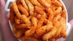 Hướng dẫn cách làm nui chiên sốt bơ tỏi ngậy giòn càng ăn càng mê
