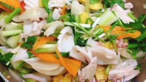 Bí quyết xào mực không bị tanh mà vẫn dai giòn.