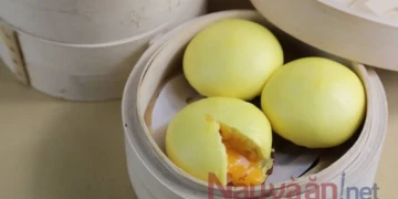 Bí quyết làm bánh bao kim sa trứng chảy siêu hấp dẫn tại nhà